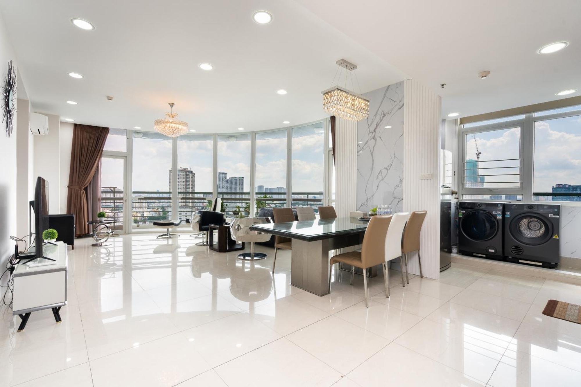 Diamond Luxury The One Ben Thanh Khách sạn hẻo lánh